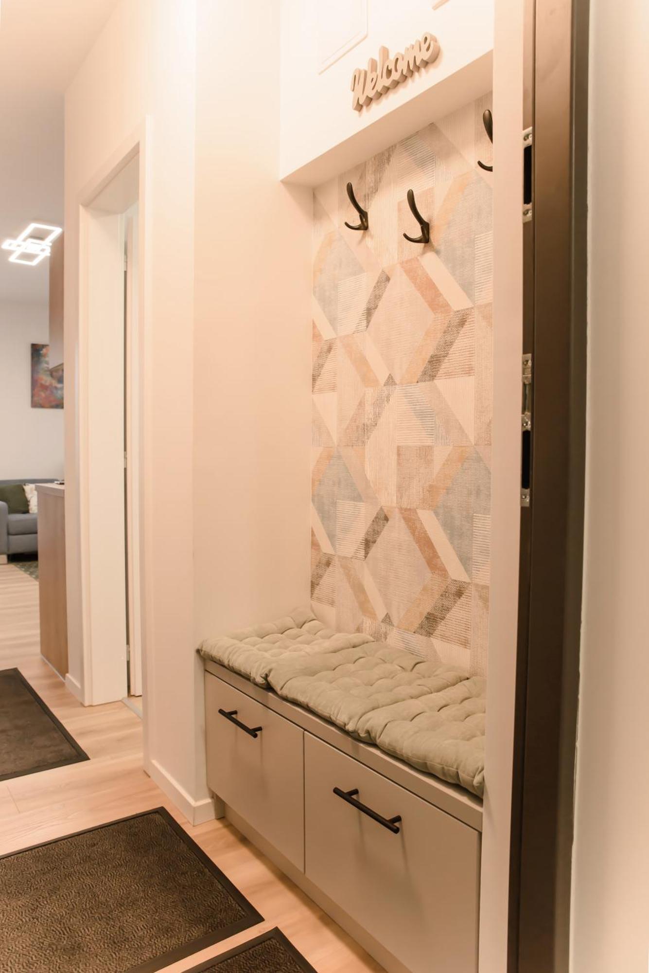 Eliza 2 Apartman Buk Ngoại thất bức ảnh